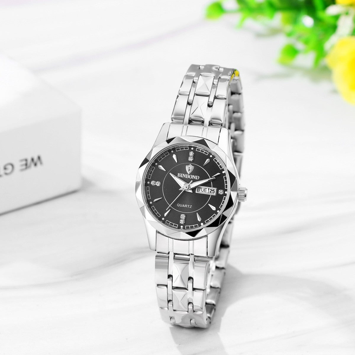 POEDAGAR Men’s & Women’s Luxury Watch – Where Style Meets Precision